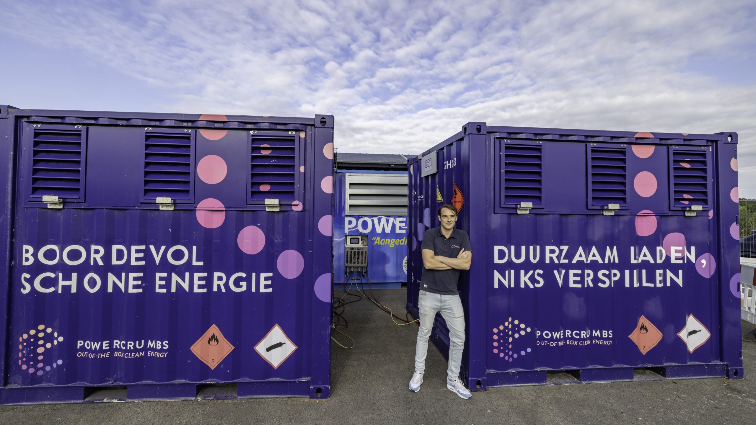 Jelmer Kalff bij de Powerbox, Plug en Play Biogas. Foto: Sjef Prins/APA Foto