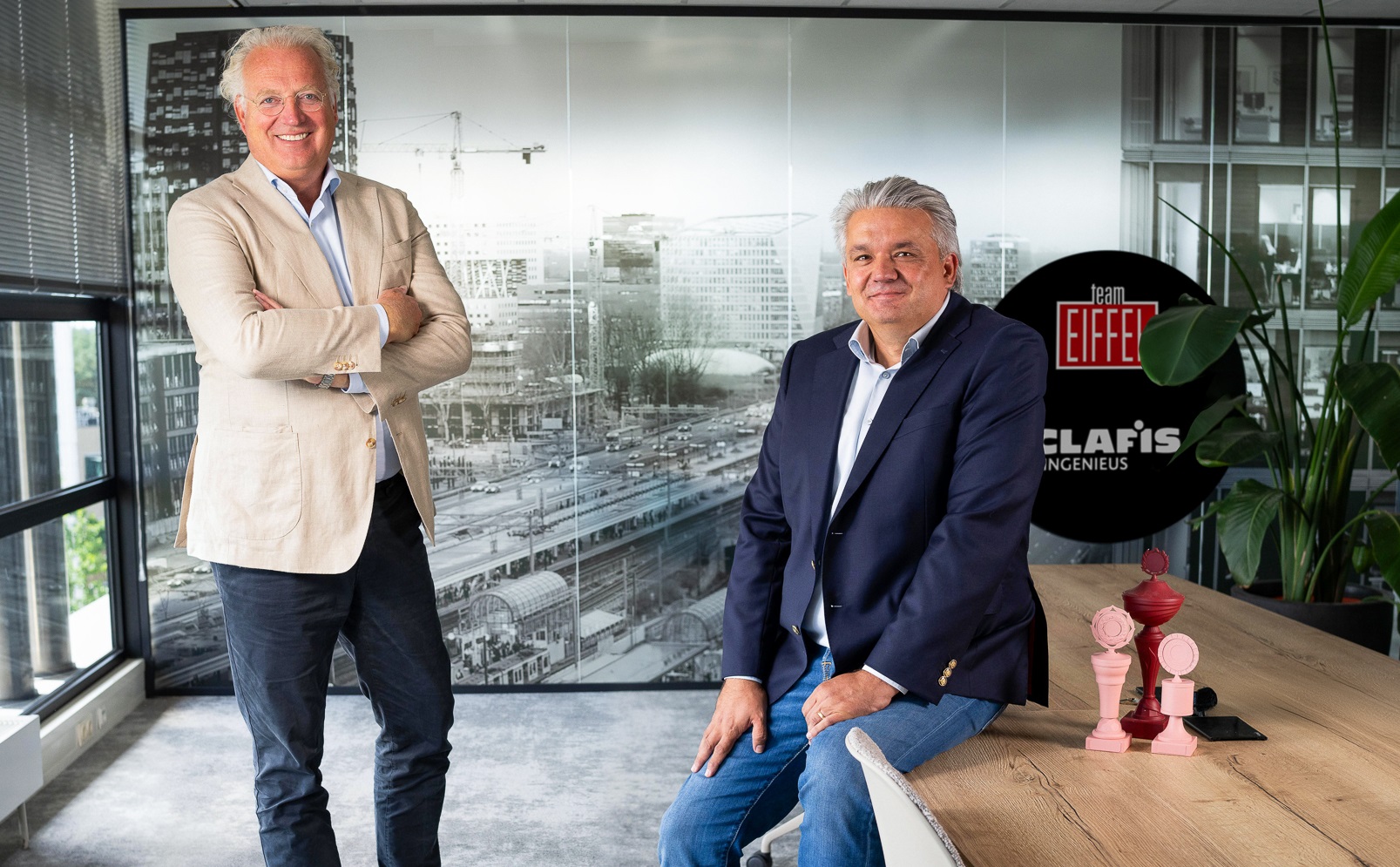 Gert-Jan Meppelink, algemeen directeur Team Eiffel (links) en Sadako Huitema, algemeen directeur Clafis (rechts). Foto: Clafis