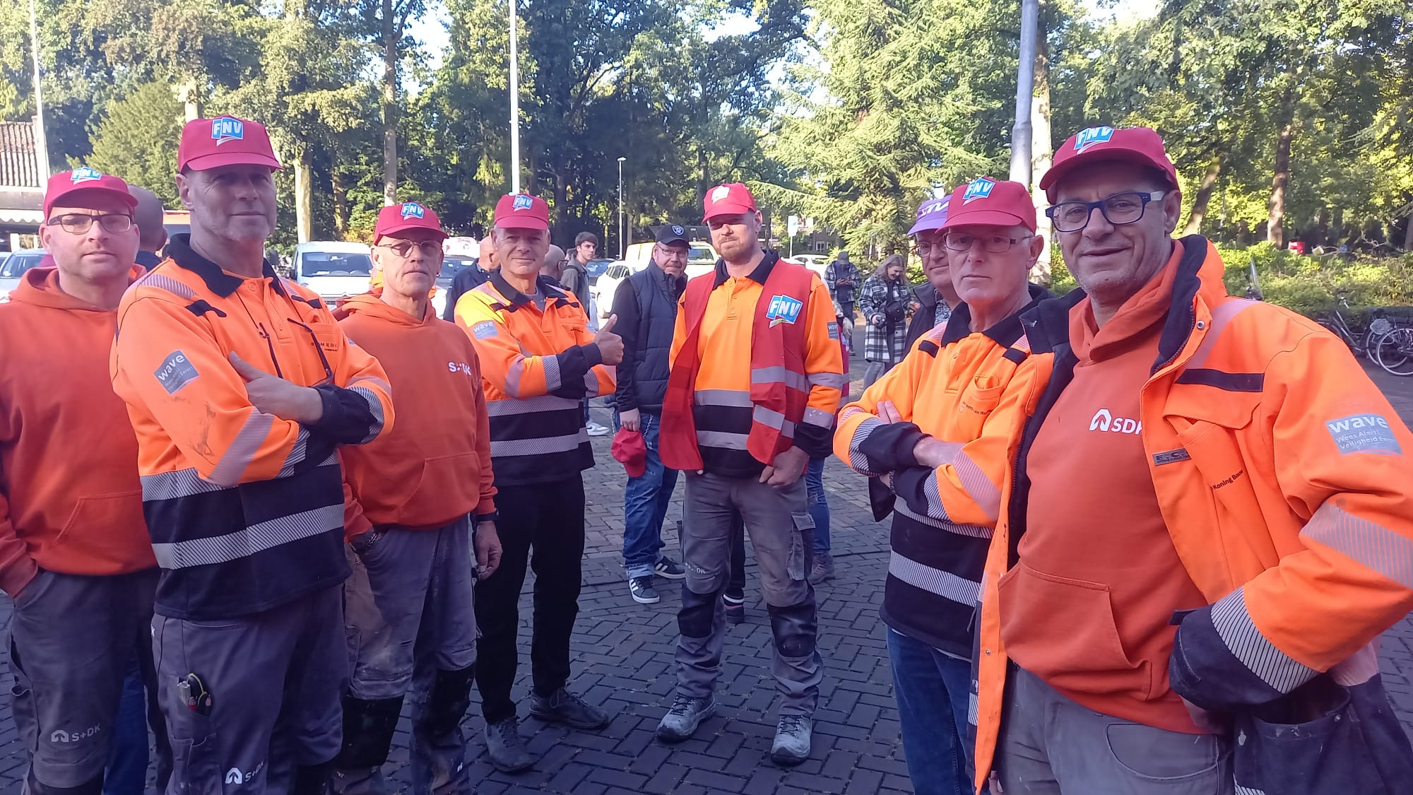 Bouwvakkers staken in Eindhoven. Foto: FNV
