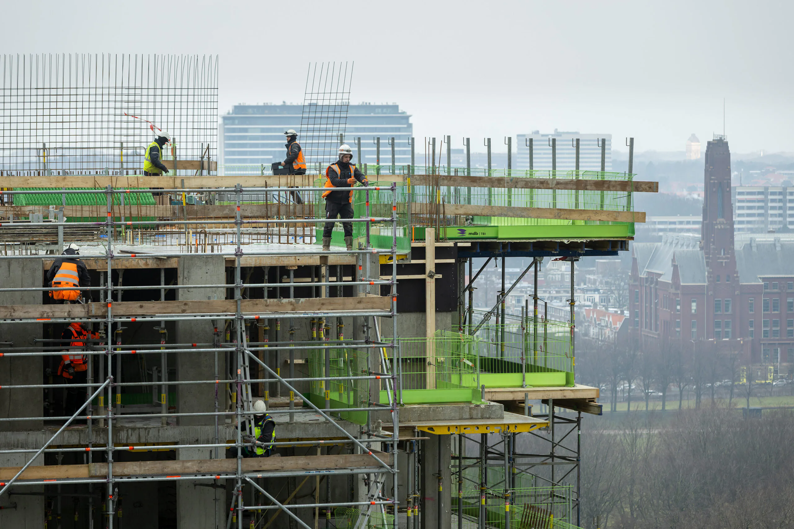 Door intensief te sleutelen aan de betonmengsels is op project KJ Den Haag bijna een half miljoen kilo CO2-uitstoot bespaard. Foto:  David Rozemeyer / J.P. van Eesteren 