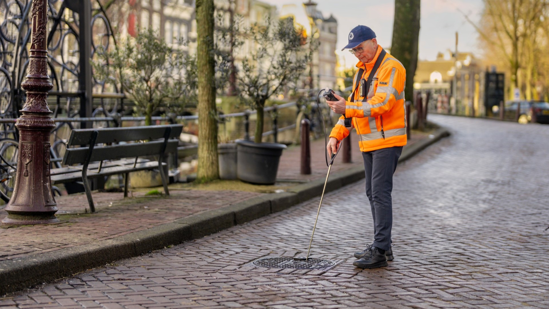 De innovatie maakt een snelle meting mogelijk zonder het riool te openen. Foto: W&W ingenieurs