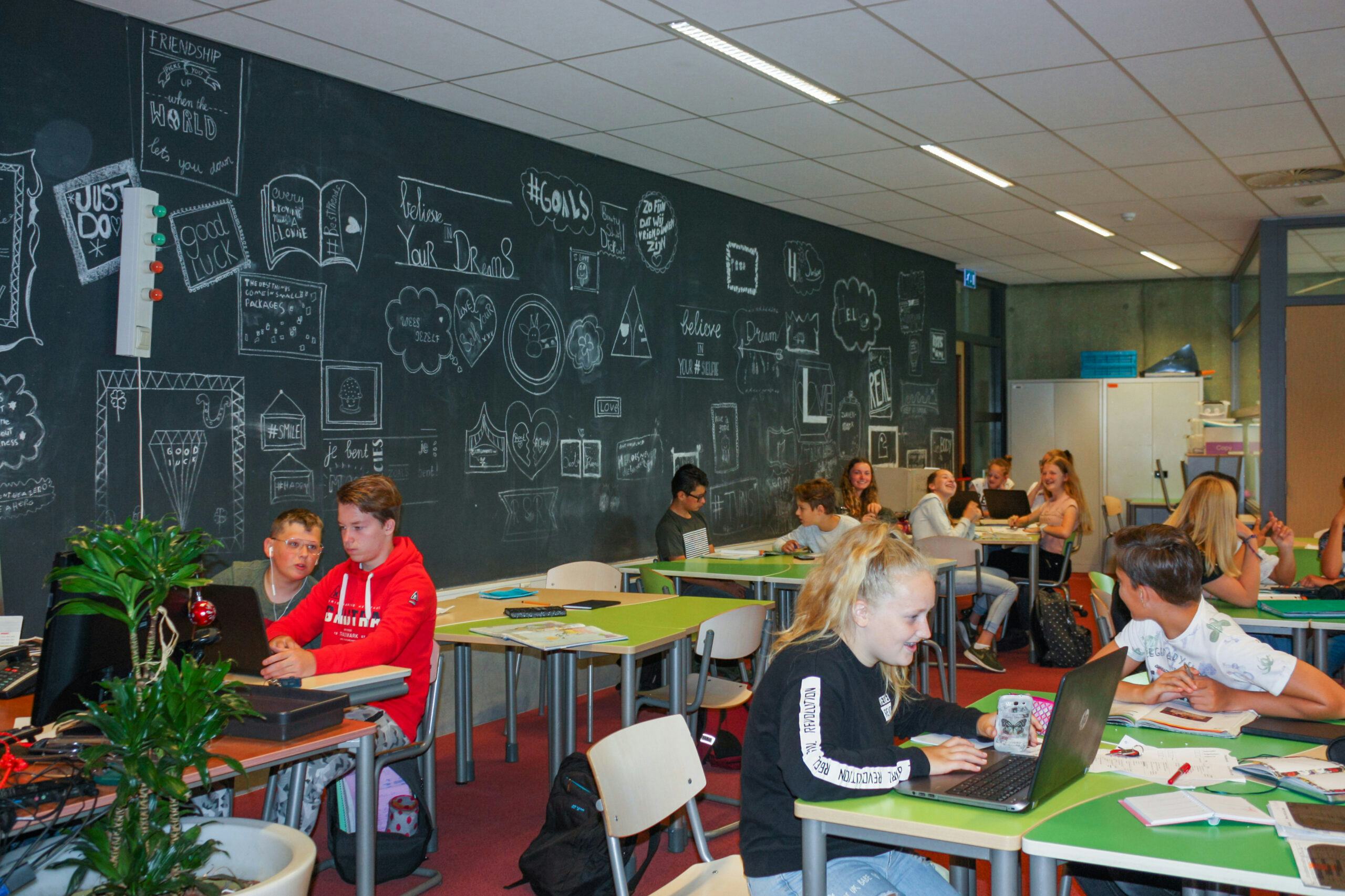 School in Almelo. Foto: AlesiaKan/Shutterstock