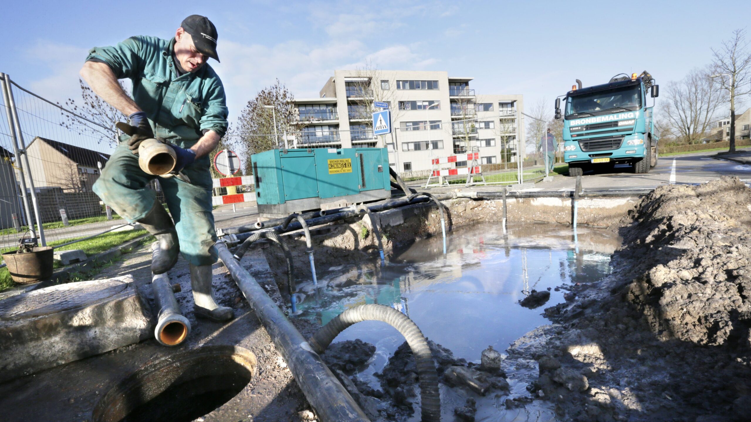 Noodzakelijk onderhoud aan vaarwegen of kademuren kunnen na 2027 ernstige vertraging oplopen als de waterkwaliteit in het geding komt. Foto: ANP