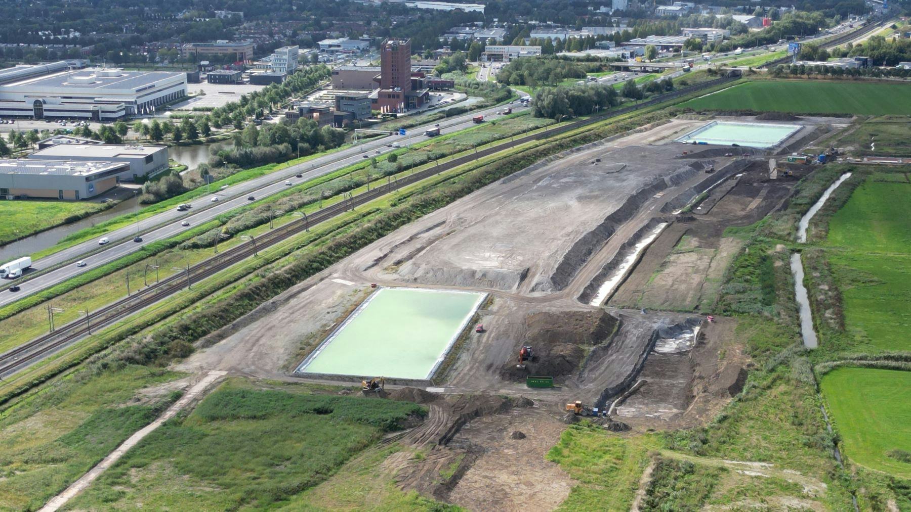 Toepassing van staalslakken in Spijk. Wat er met deze staalslakken gaat gebeuren, is onduidelijk. Foto: Schoon Spijk