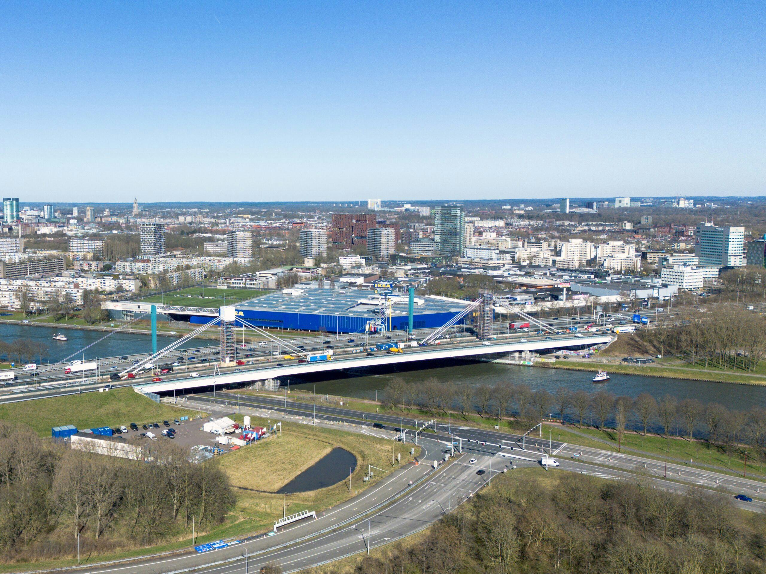 In Utrecht werkt VolkerWessels-dochter KWS aan de renovatie van de Galecopperbrug. Foto: ANP / Hollandse Hoogte / Caki Media