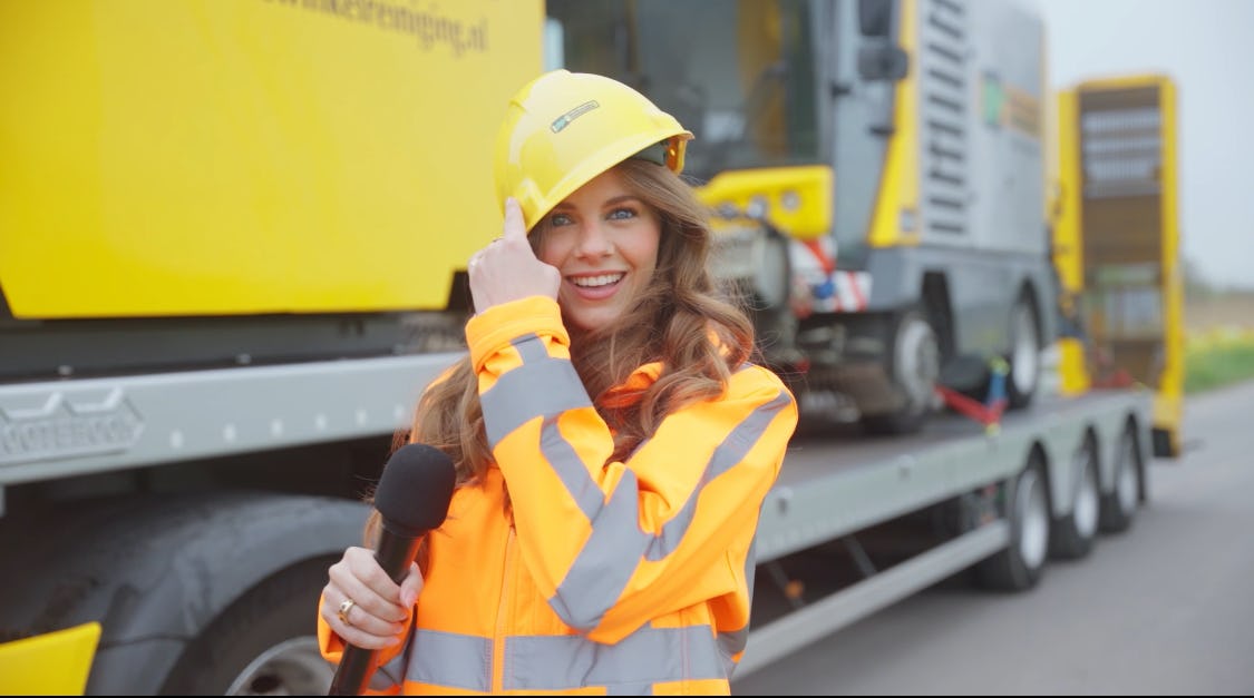 Rosalie Geelhoed, Initiatiefnemer Bouw het Verschil, Calculator Zwammerdam Groep	