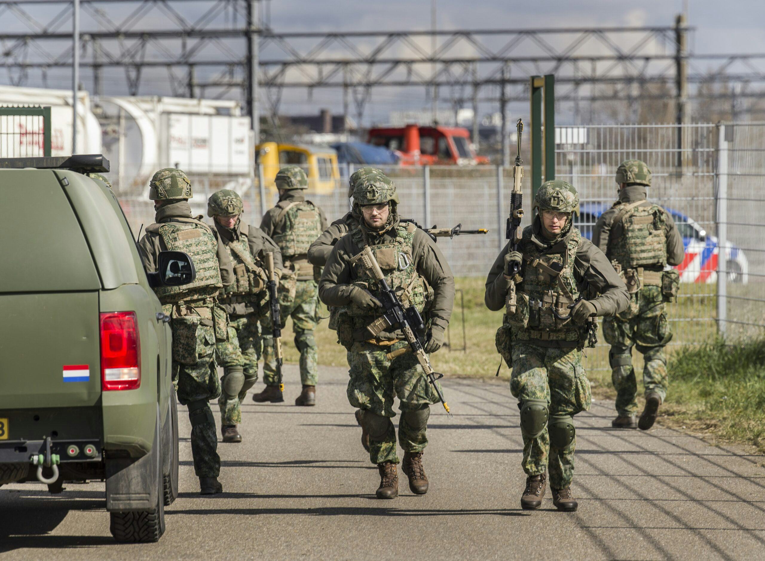 Reservisten van het Korps Nationale Reserve bij een oefening. Foto: ANP/Arie Kievit