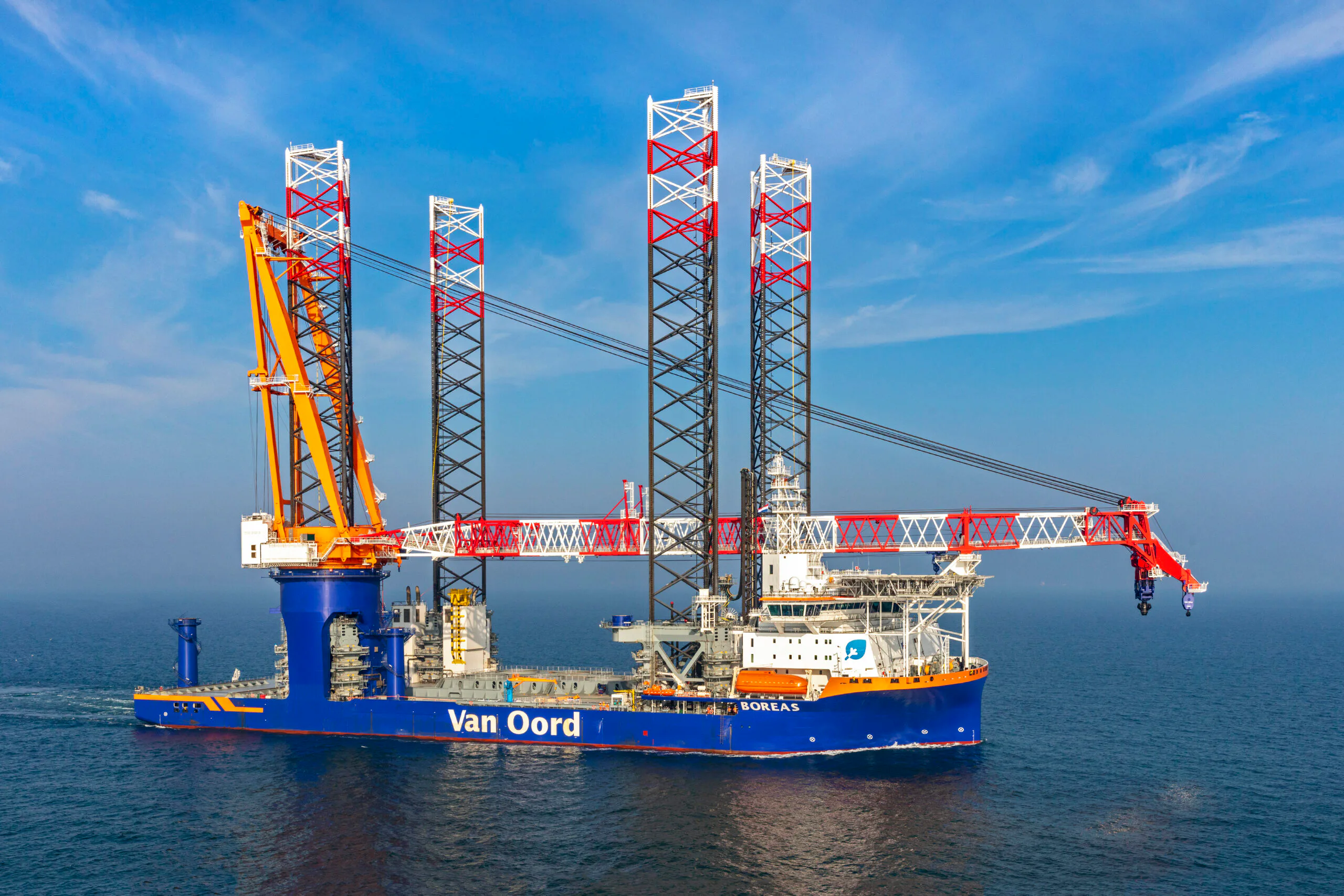 Installatieschip voor offshore windparken de Boreas. Van Oord doopte het vlak voor de zomer van 2025. Foto: Van Oord
