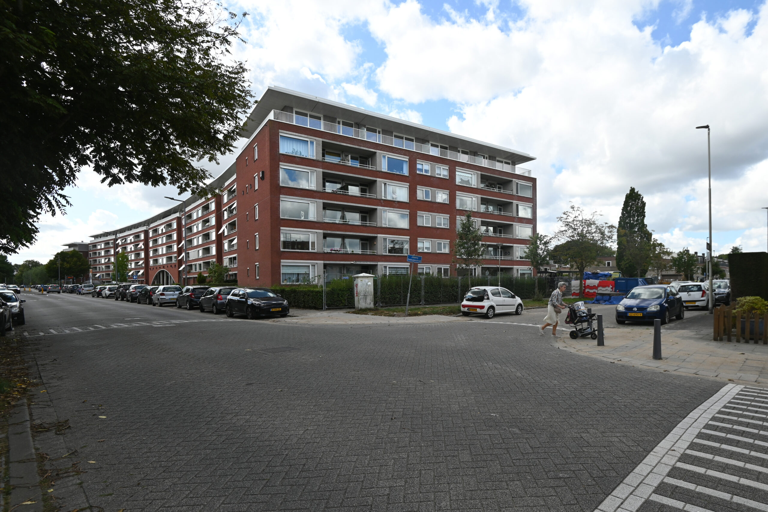 Optopwoningen op seniorencomplex De Klapwiek in Rotterdam. Foto: Ries van Wendel de Joode
