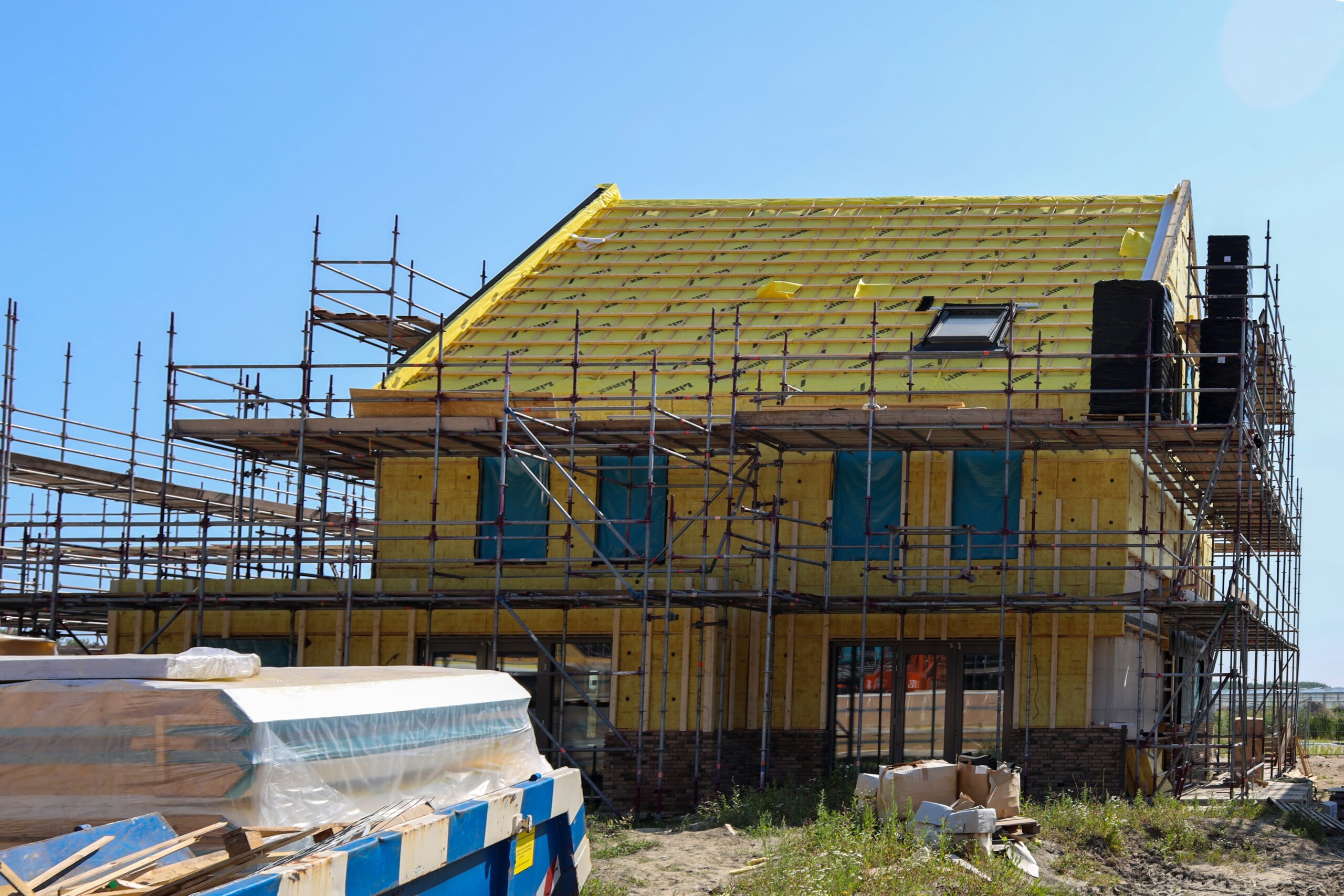 Het isoleren van een woning in Zevenaar. Foto: Andre Muller/Shutterstock