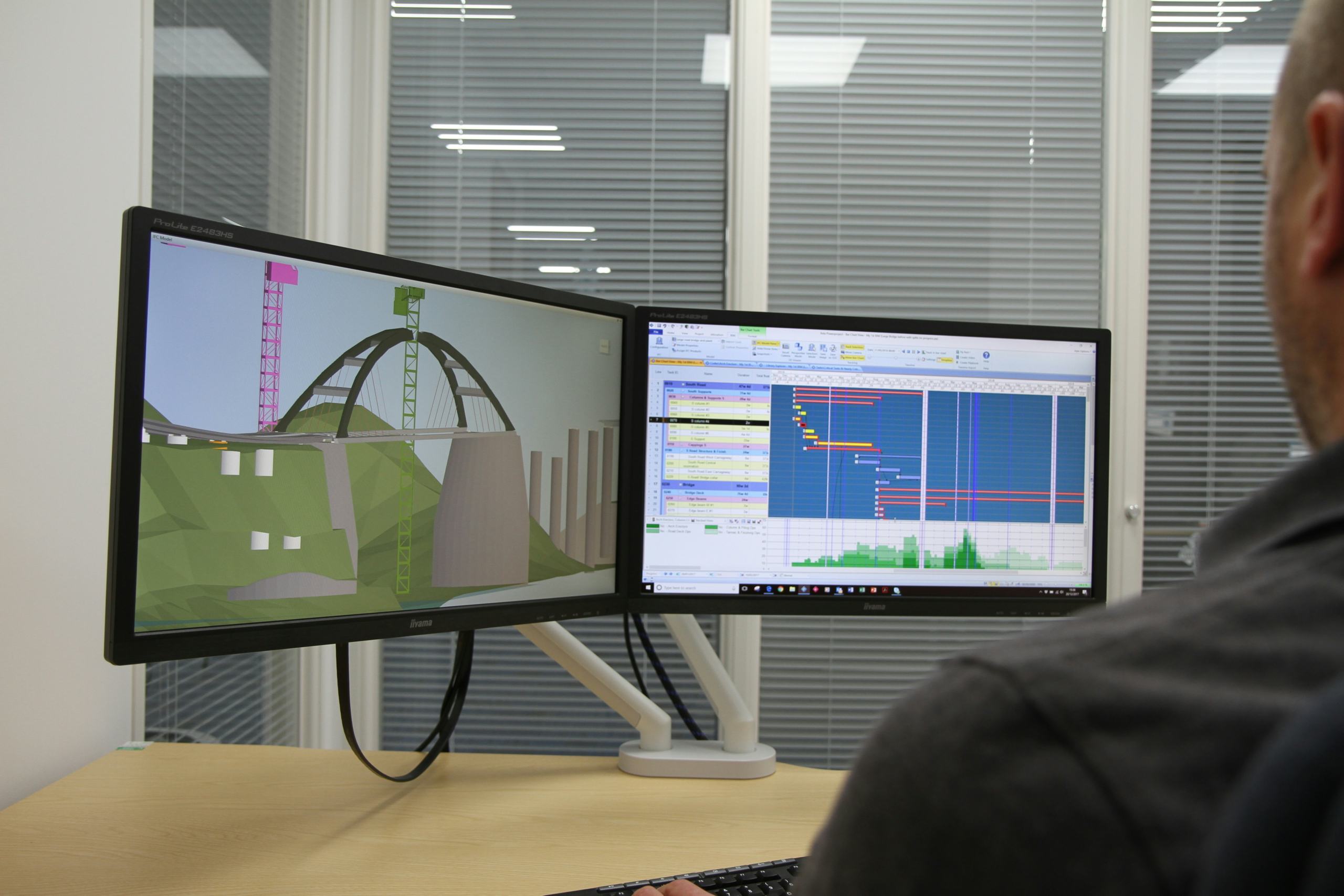 Elecosoft heeft een BIM-module ontwikkeld waarmee het 3D-model vdirect aan de planning te koppelen is. 
