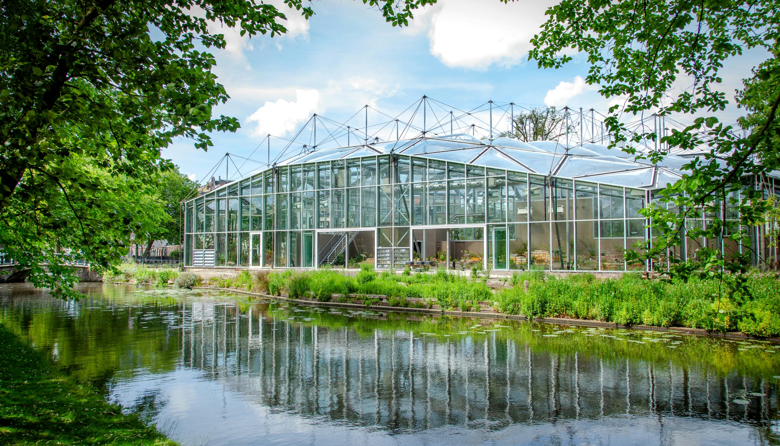 De Klimatenkas van de Hortus Botanicus Amsterdam. Foto: Ilka Schumachen/ZJA Architects