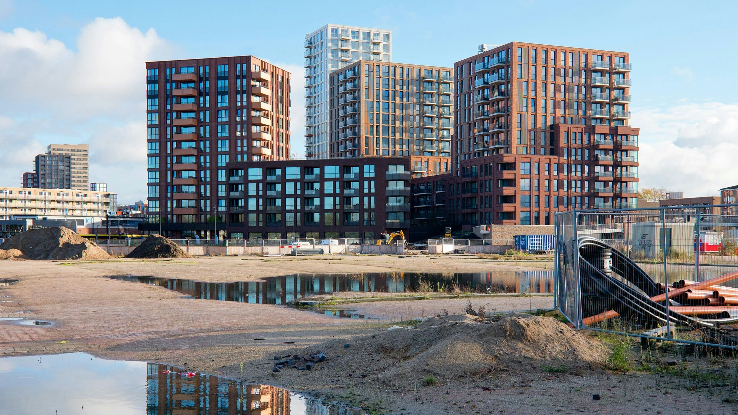 De hoogbouw in City verandert de skyline van Nieuwegein. Foto: Cobouw/Johan Nebbeling