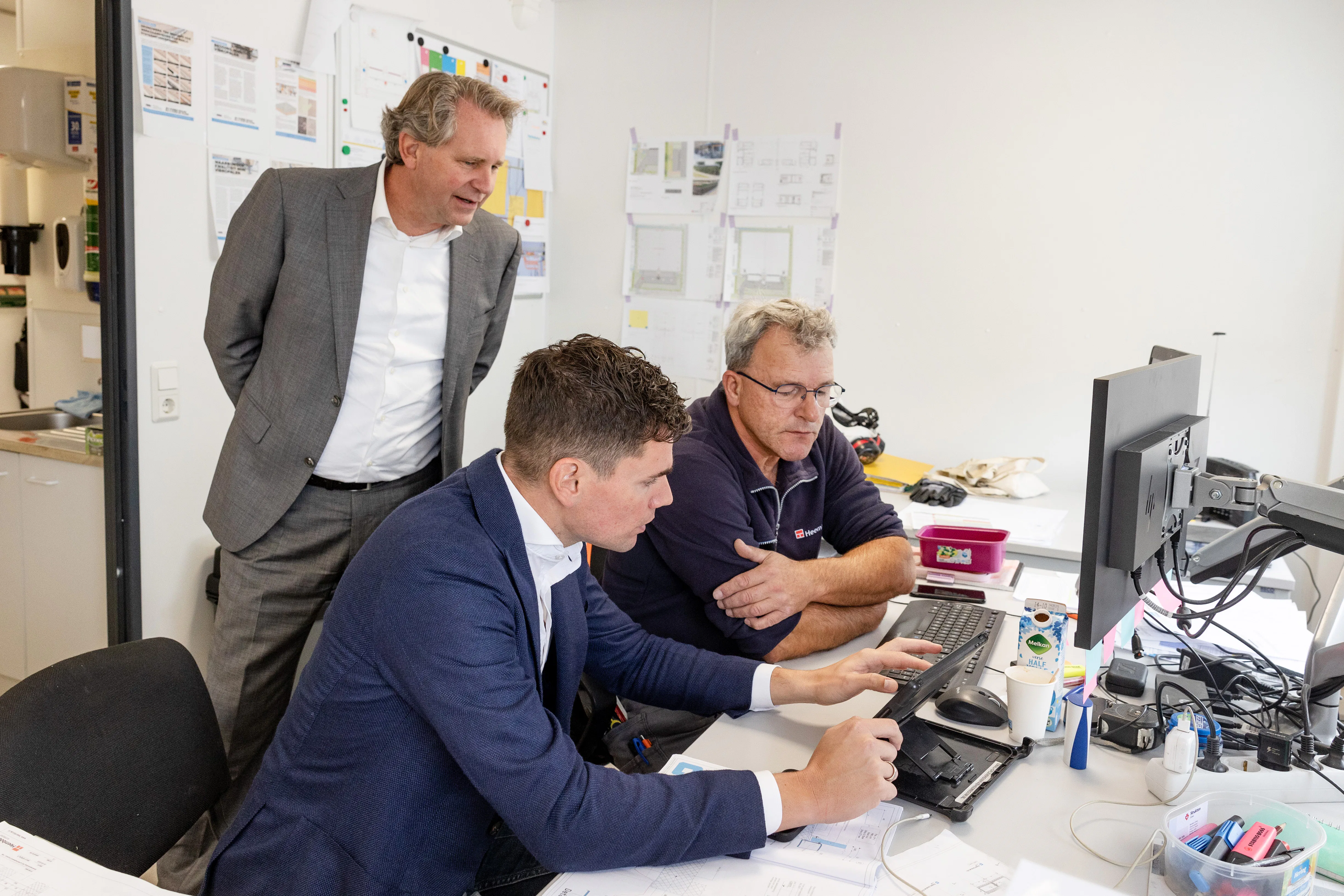 Beuker: 'Afstemming tussen systemen en processen is essentieel: wat op kantoor wordt ingericht, moet in de uitvoering ook werken.'