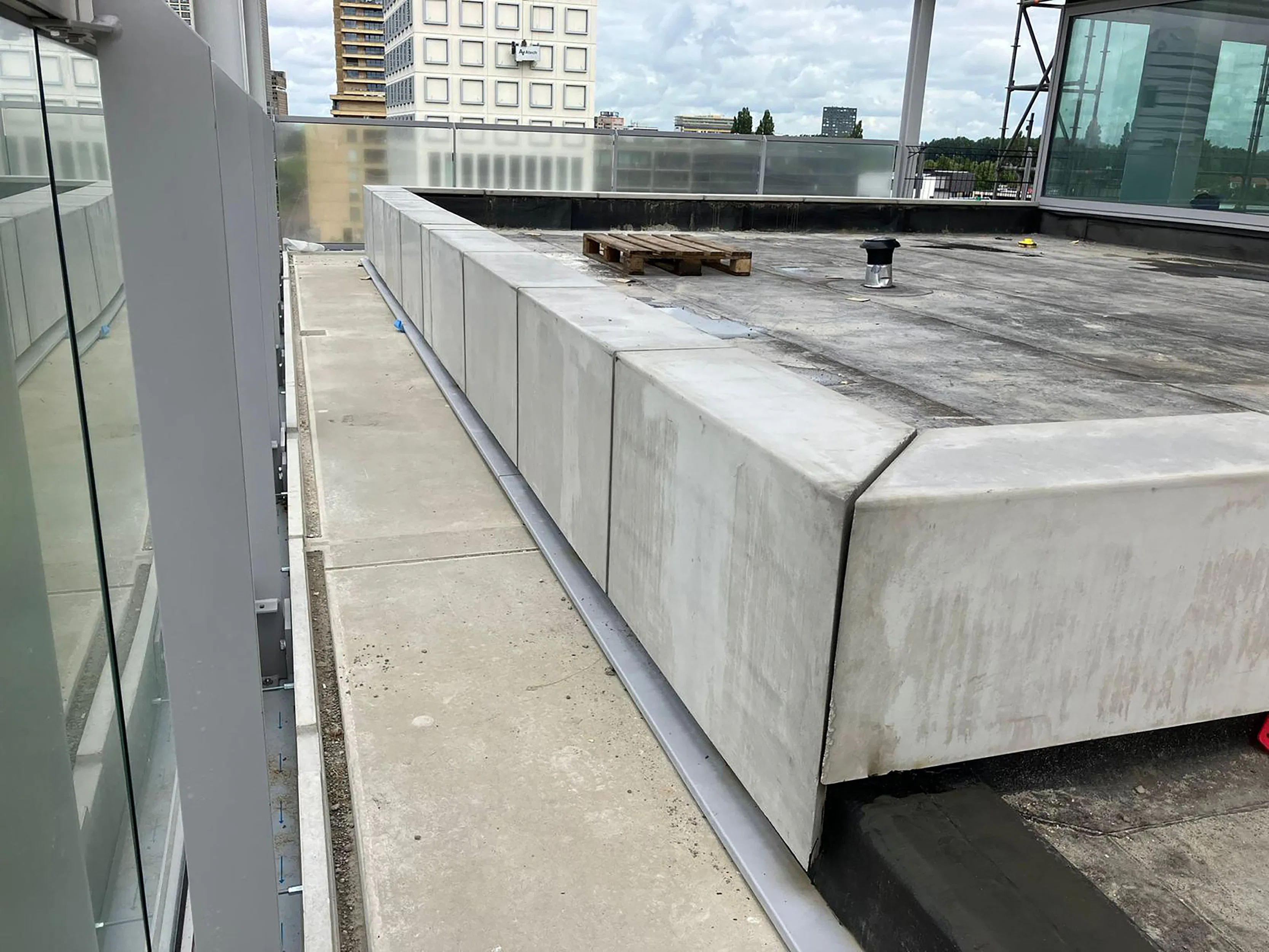 Door mee te denken tijdens het proces kan Betonfabriek.nl er voor zorgen dat er bespaard kan worden op locatie.