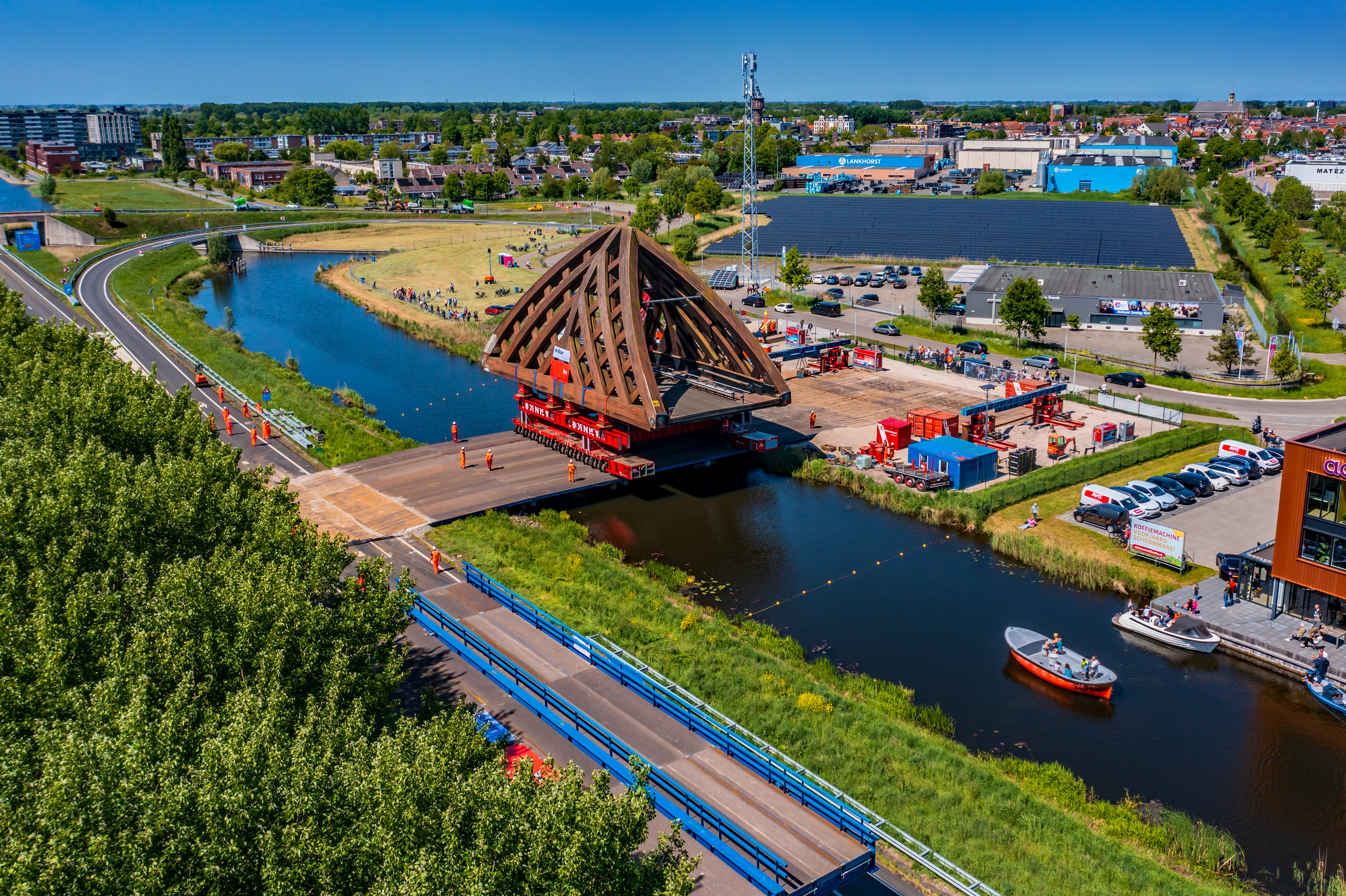 De Krúsrakbrug in Sneek wordt verplaatst.
Foto: Niels de Vries