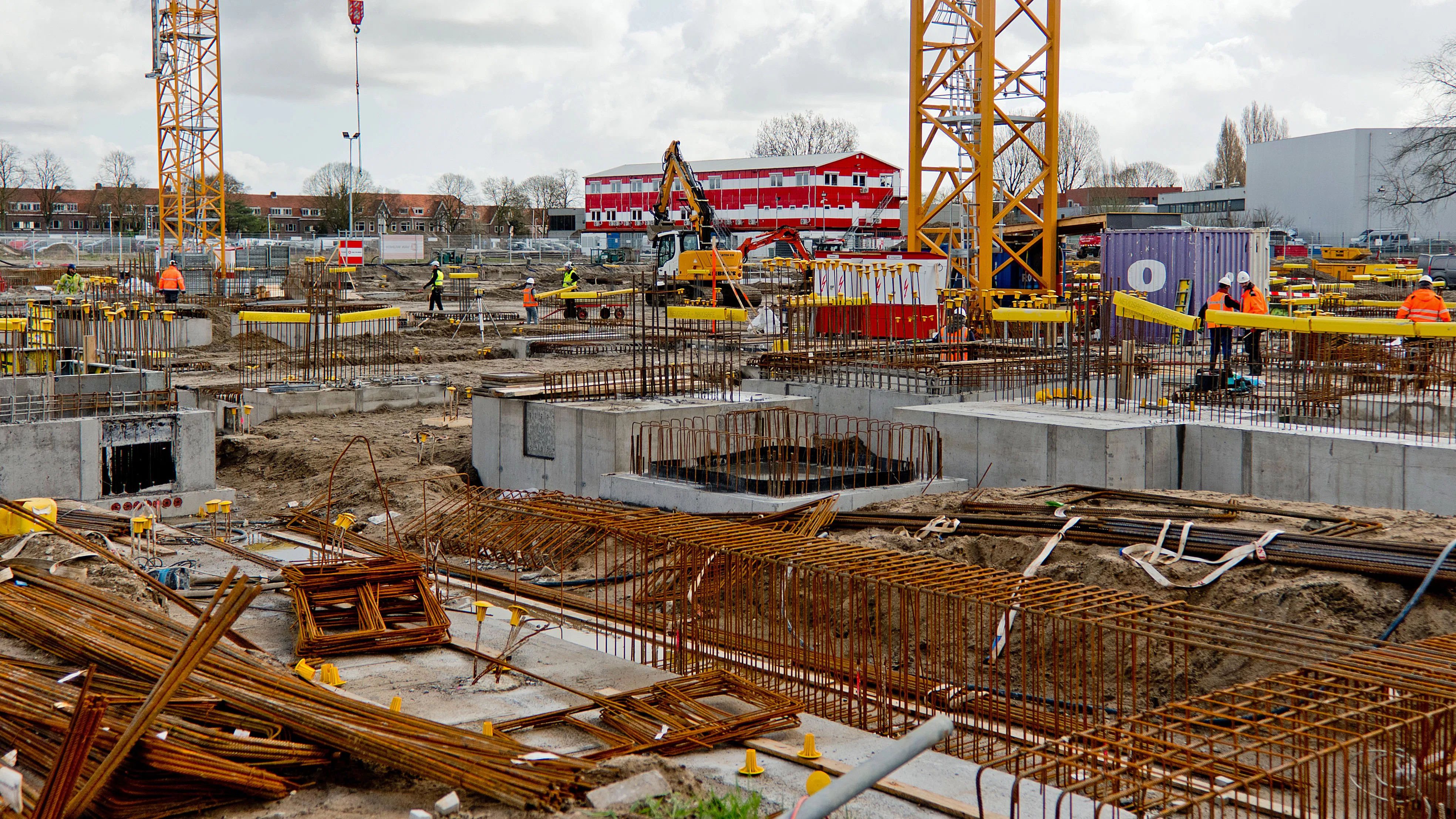 De bouw van de Utrechtse wijk Merwede kan door dankzij een slim energiesysteem. Foto: Johan Nebbeling