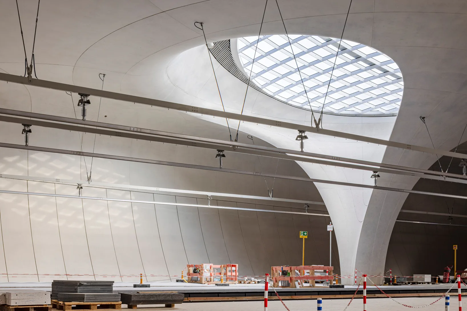 De bouw van een nieuw station in Stuttgart is een hoofdpijndossier, in de categorie 'zware migraine'. Foto: HG Esch/Bahnprojekt Stuttgart-Ulm e.V.