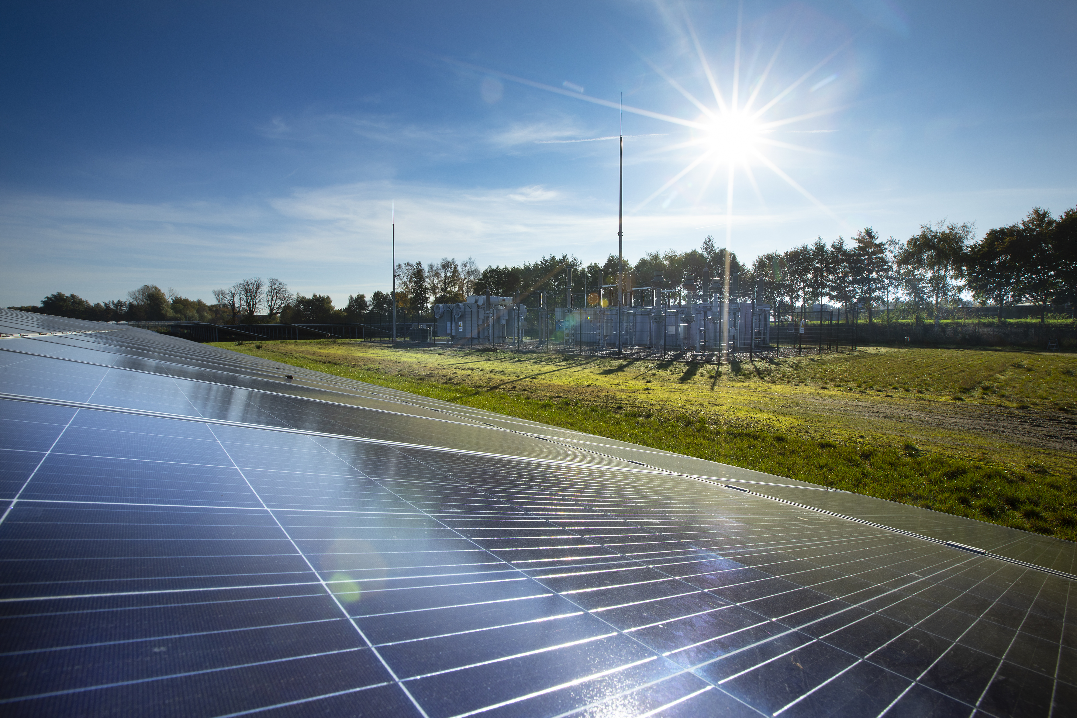 De dip in de stroomproductie van zonnepanelen bedraagt woensdagavond maximaal 1,3 gigawatt. Foto: TenneT