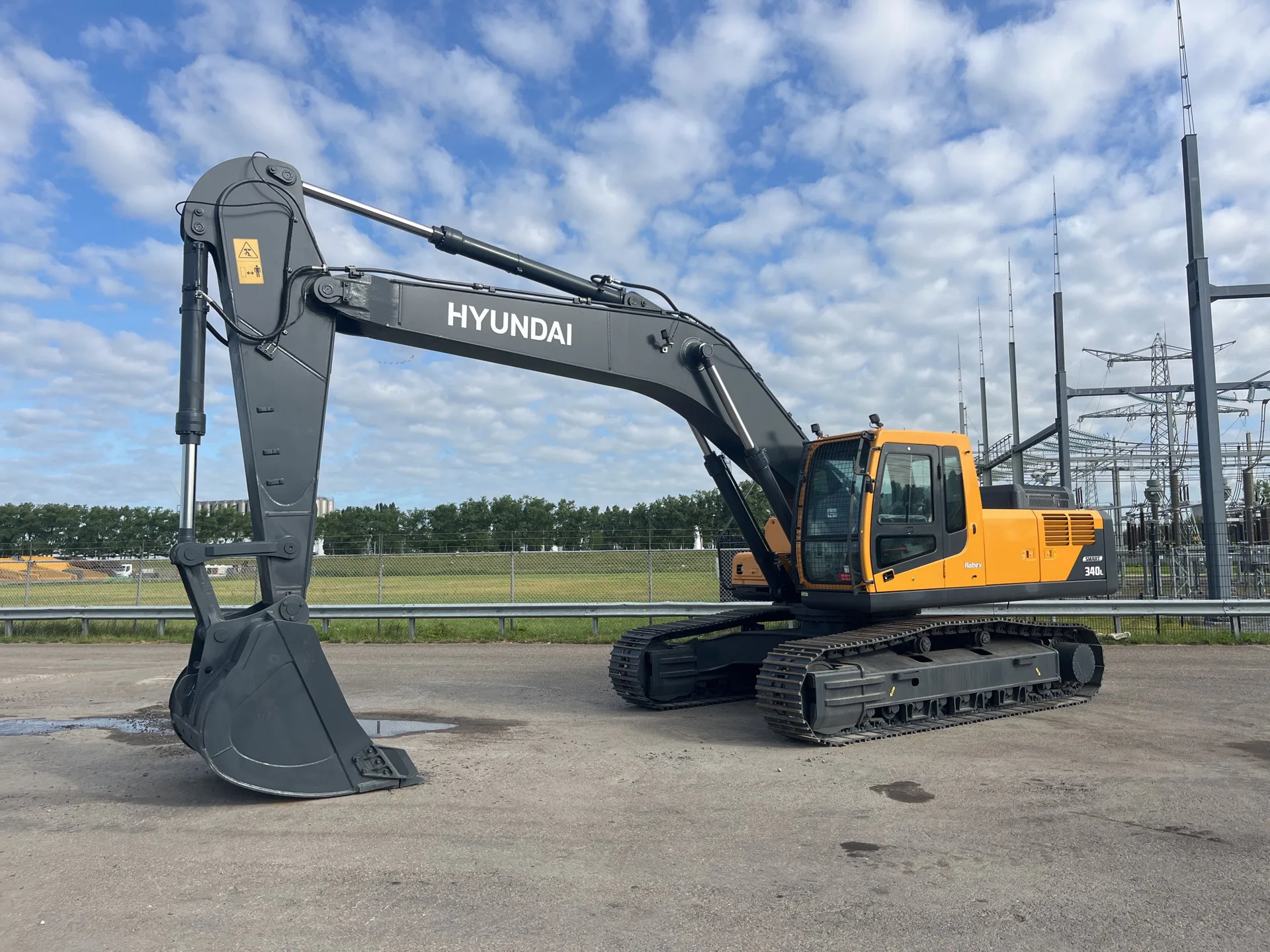 Ongebruikte Hyundai R340L-graafmachine