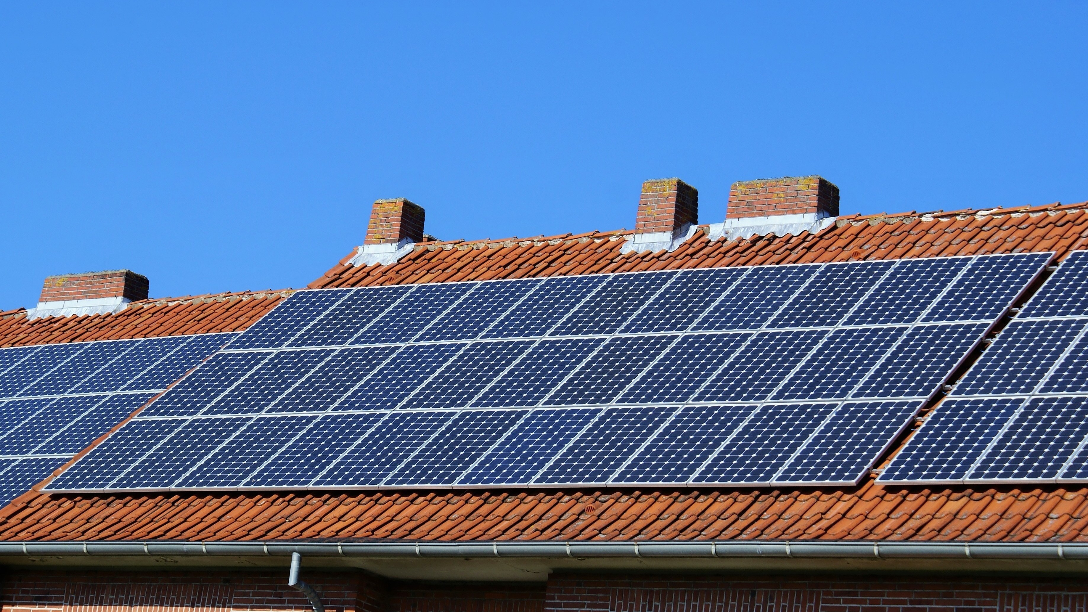 Het aantal subsidies voor verduurzamingen neemt toe, maar voor zonnepanelen wordt minder subsidie verstrekt. Foto: Shutterstock 